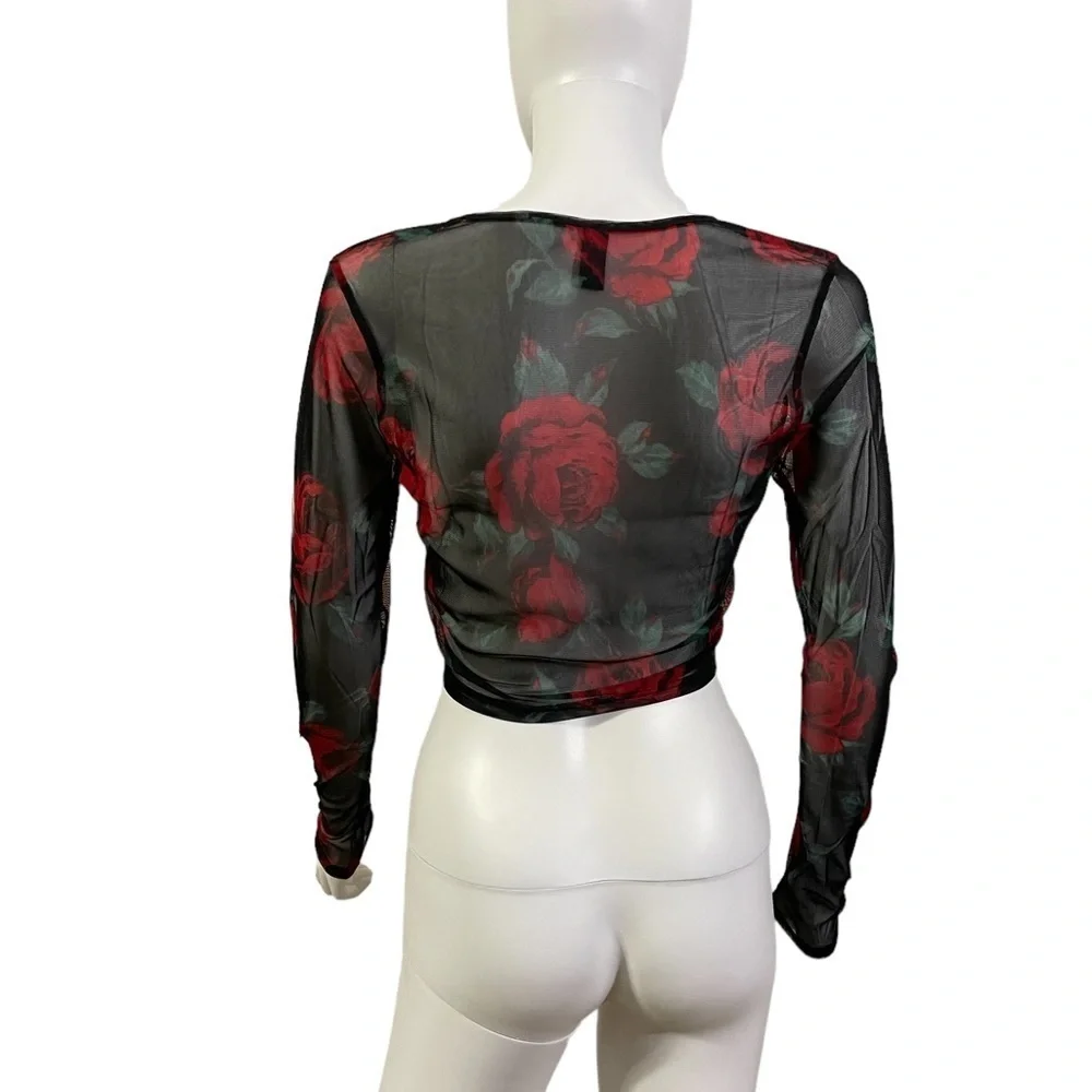 Black Floral Mesh Crop Top
New - Picture 7 of 7